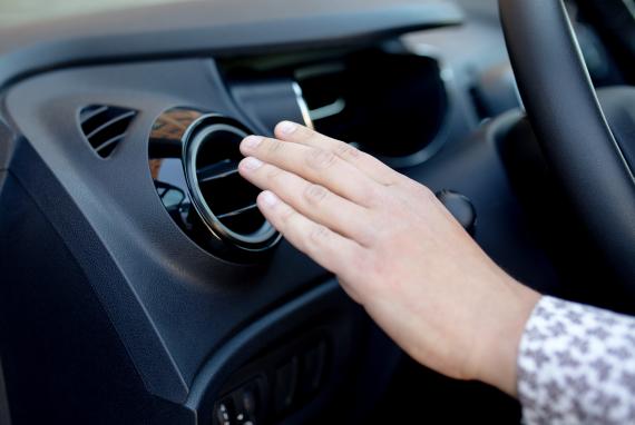 4 conseils pour rafraîchir sa voiture en été