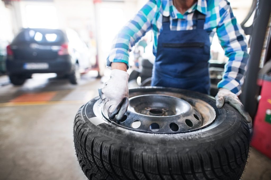13-Quels sont les critères d'inspection des pneus lors du contrôle technique